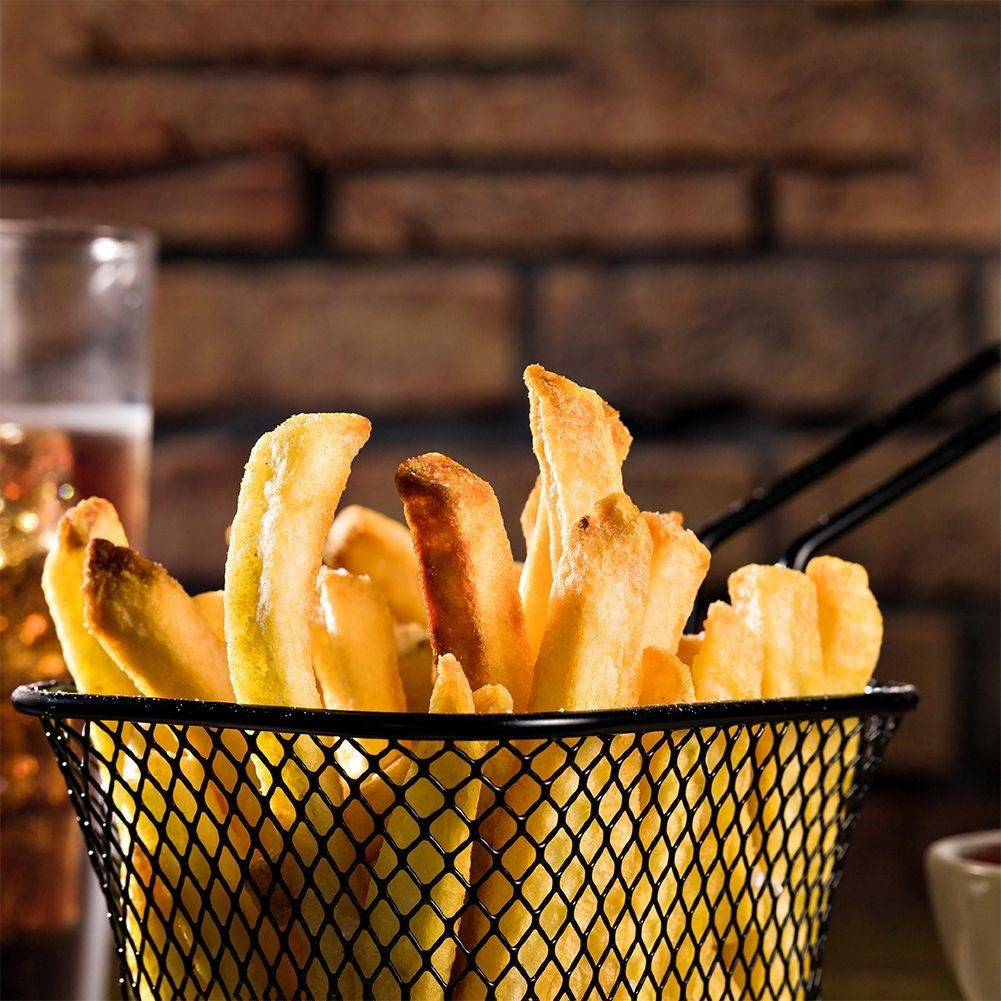 Serving basket in stainless steel with handle and black finish