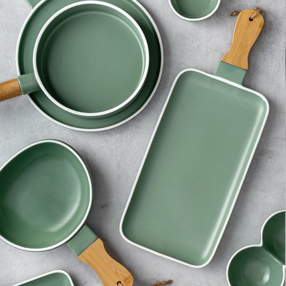 Serving dish in Green Porcelain with Bamboo Handle