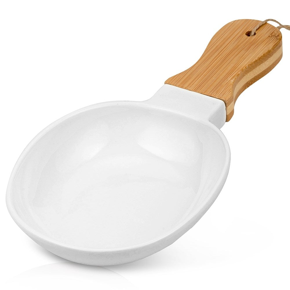 Serving dish in white porcelain and bamboo with handle
