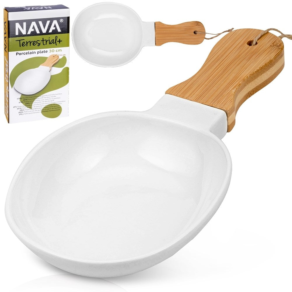 Serving dish in white porcelain and bamboo with handle