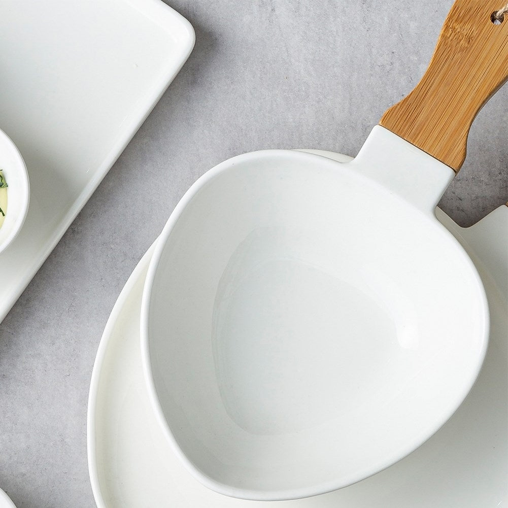 Serving dish with Handle in Porcelain and Bamboo