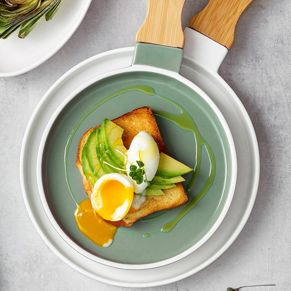 Serving platter in green porcelain and bamboo with handle