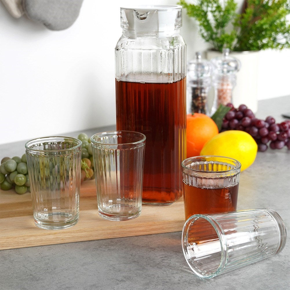 Serving set: 4 glasses & jug with lid, dishwasher safe