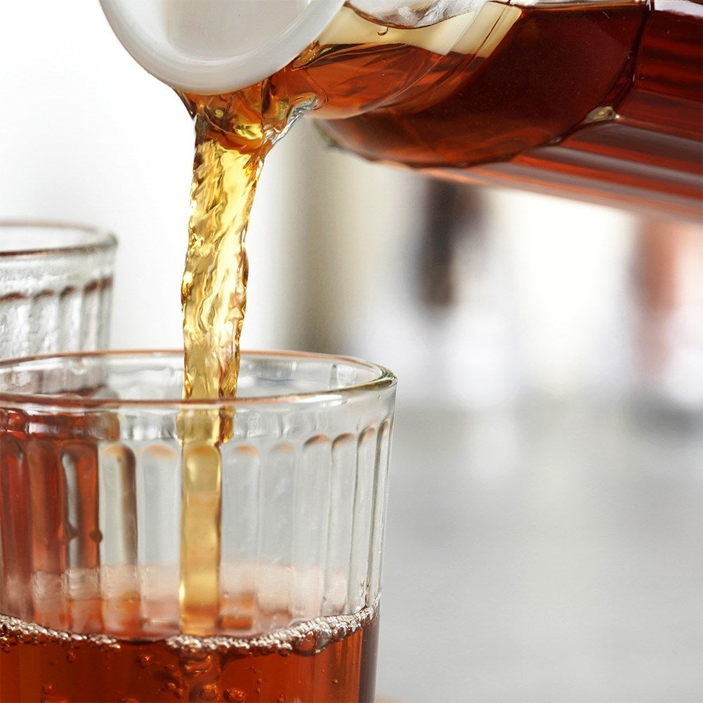 Serving set: 4 glasses & jug with lid, dishwasher safe