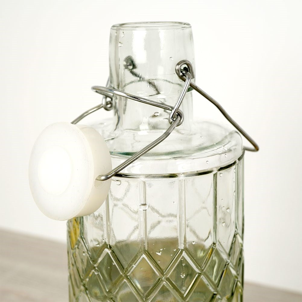 Serving set: Carafe & 4 glasses with unique design in relief pattern