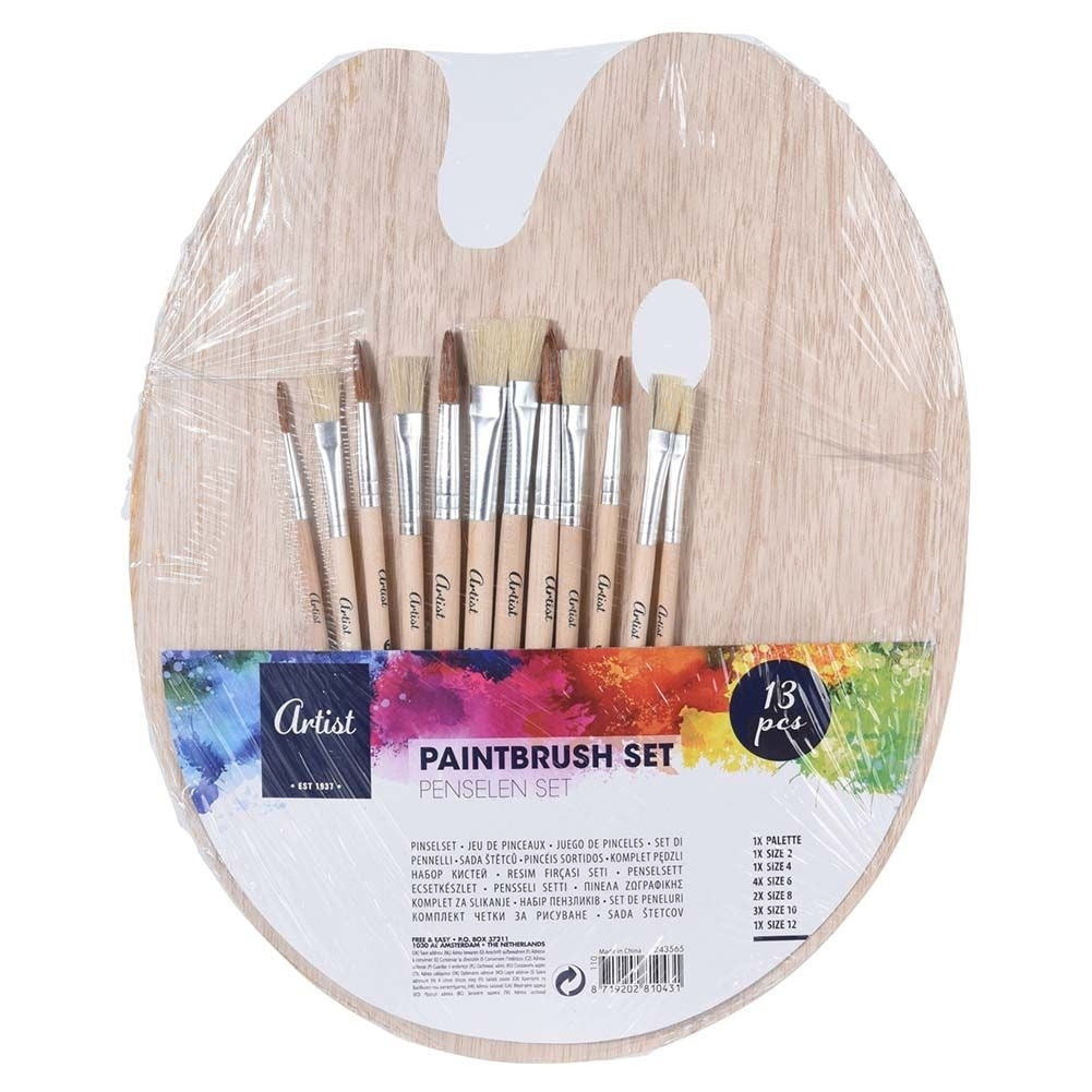 Set of 12 Natural Hair Makeup Brushes and Wooden Pallet
