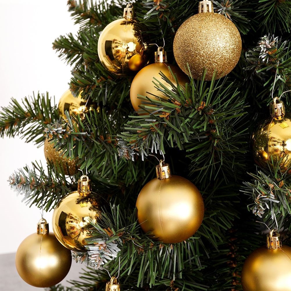 Set of 16 unbreakable Christmas tree balls in gold