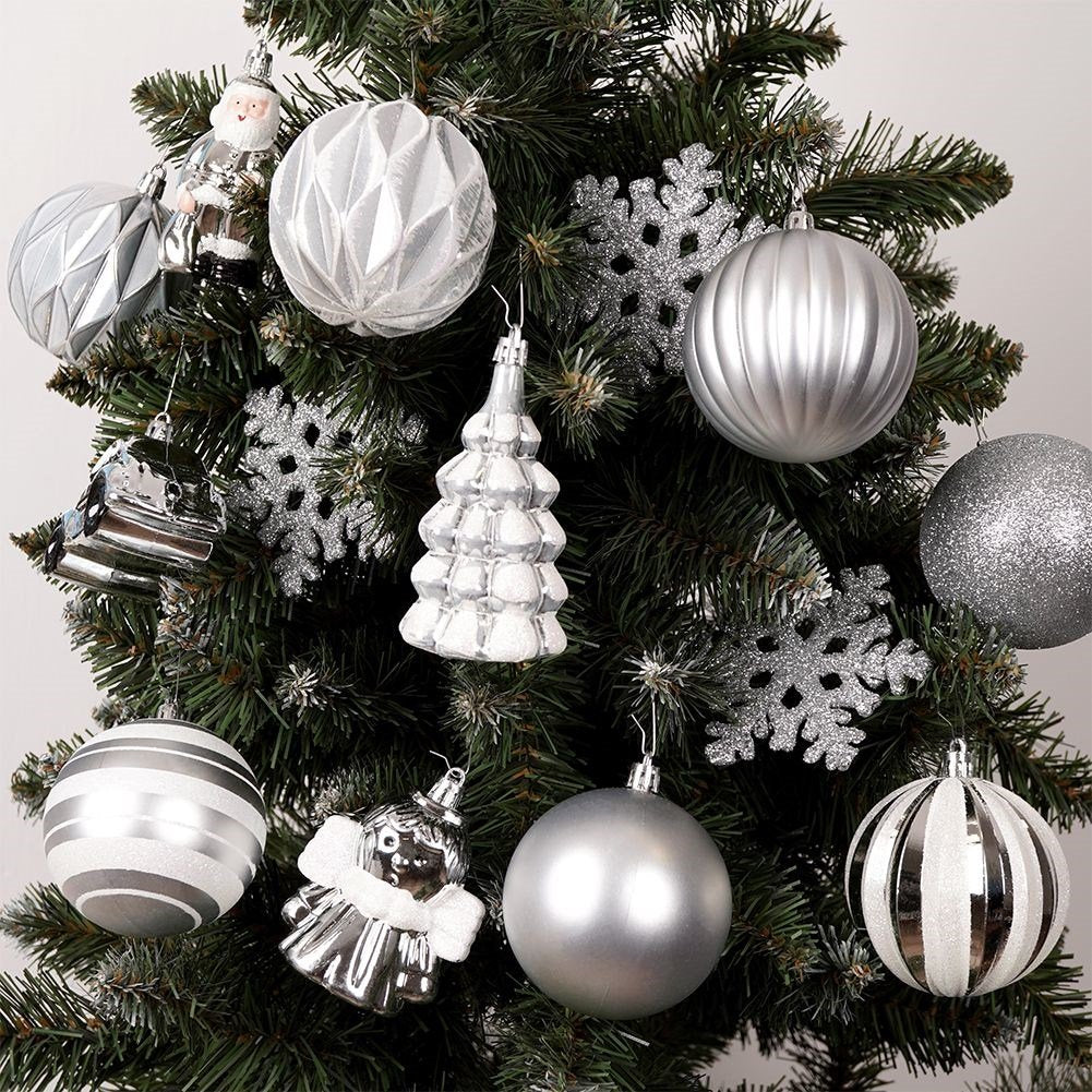 Set of 20 unbreakable Christmas tree balls in different patterns