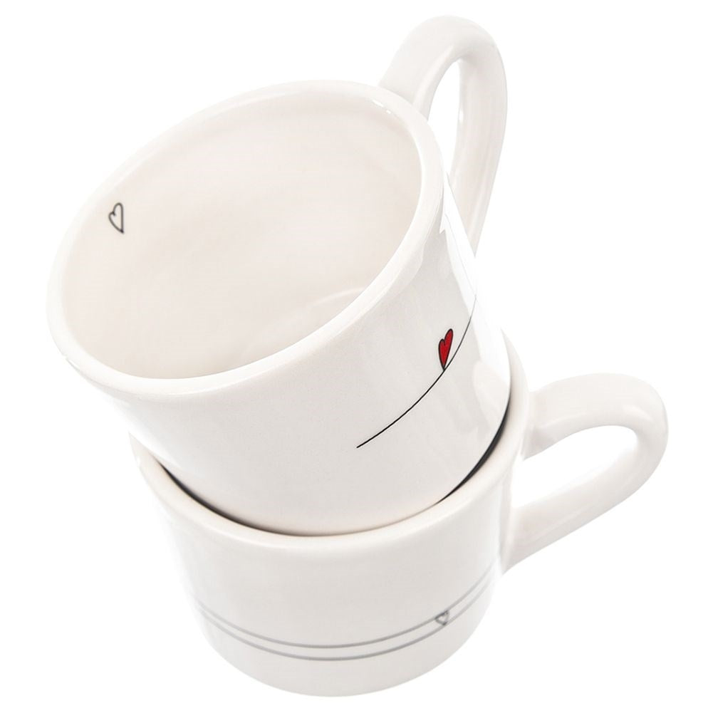 Set of 2 ceramic mugs with a heart pattern, dishwasher safe