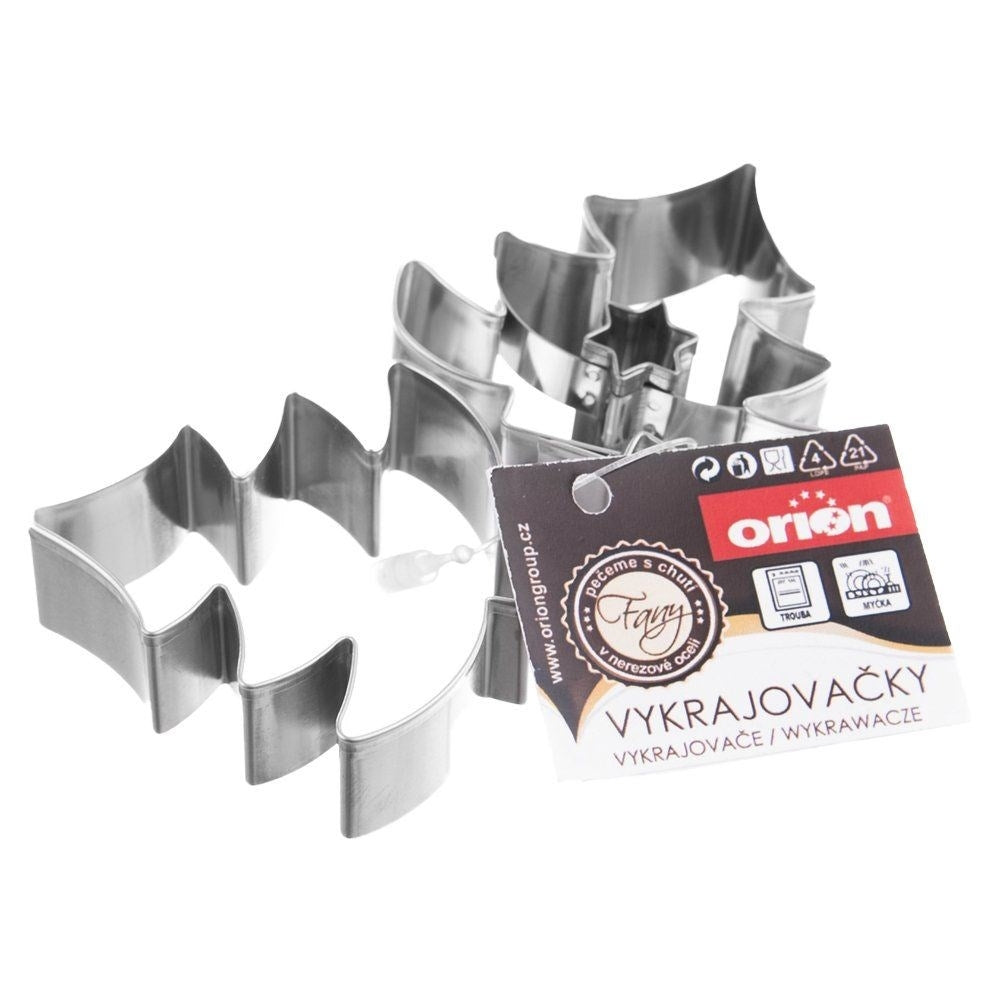 Set of 2 stainless steel cake tins in Christmas tree design