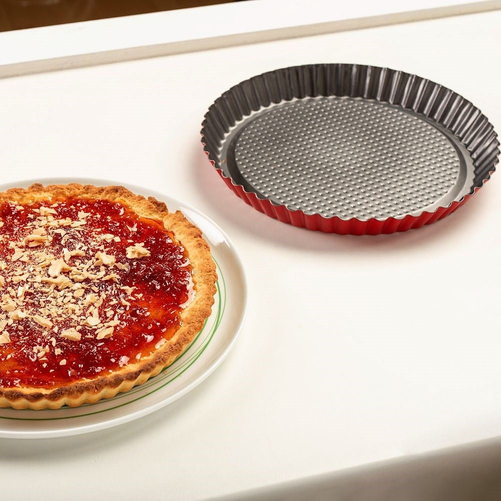 Set of 3 baking tins: cake tin, spring tin, tart tin