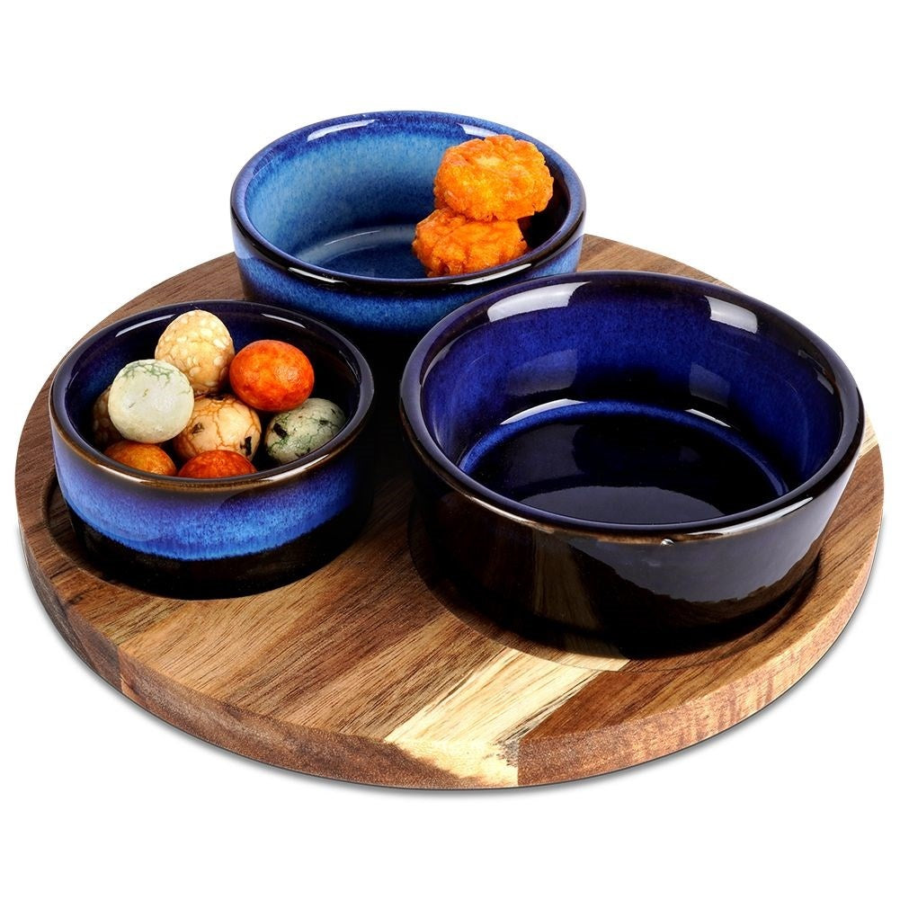 Set of 3 bowls on acacia tray for snacks and dips