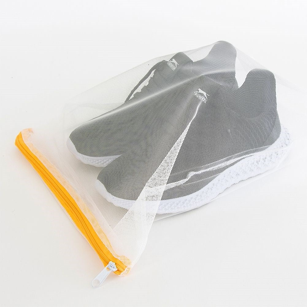 Set of 3 laundry bags for bras and delicate fabrics with zipper