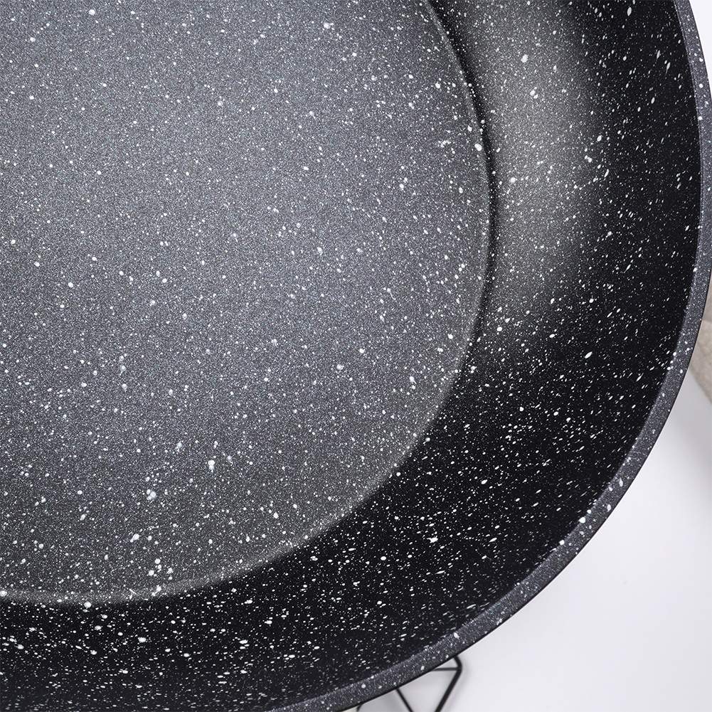 Set of 3 non-stick frying pans for all stoves, dishwasher safe