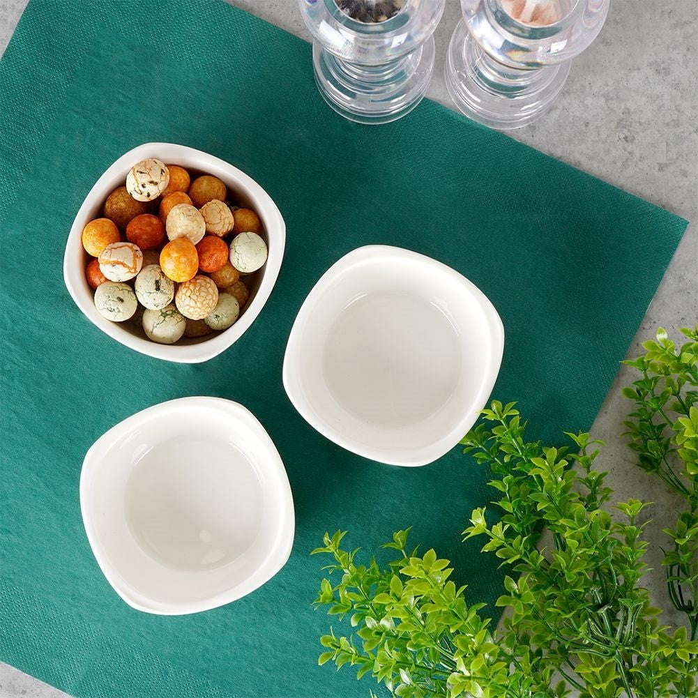 Set of 3 serving bowls in white porcelain, dishwasher safe