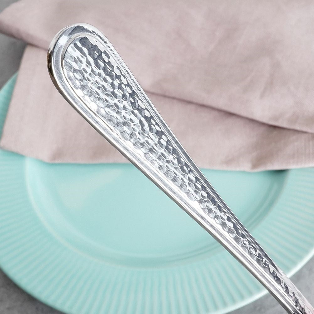 Set of 3 stainless steel spoons, hammered effect, dishwasher safe