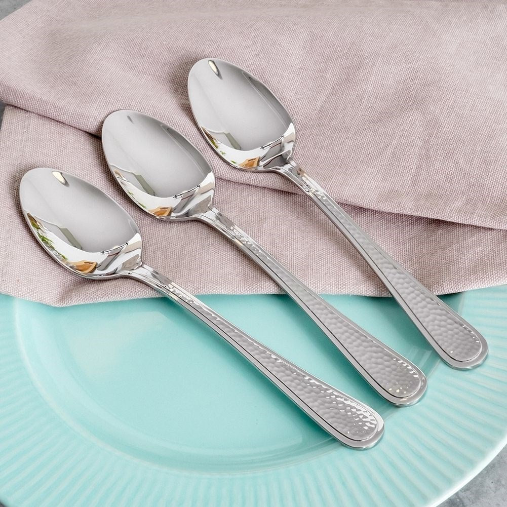 Set of 3 stainless steel spoons, hammered effect, dishwasher safe