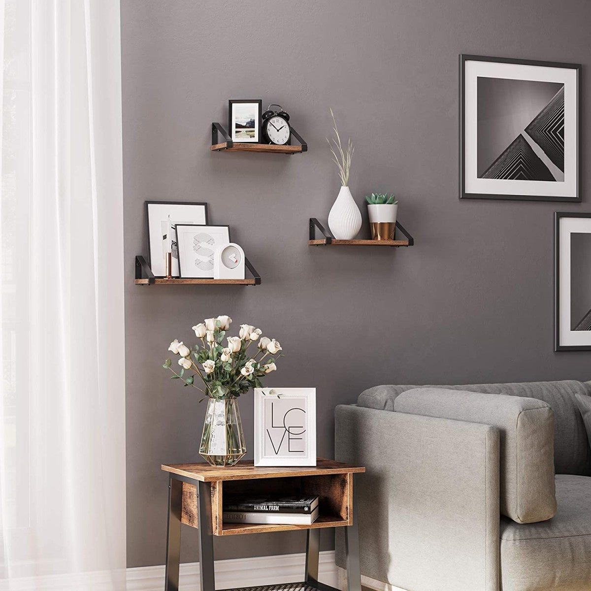 Set of 3 wooden Loft hanging shelves