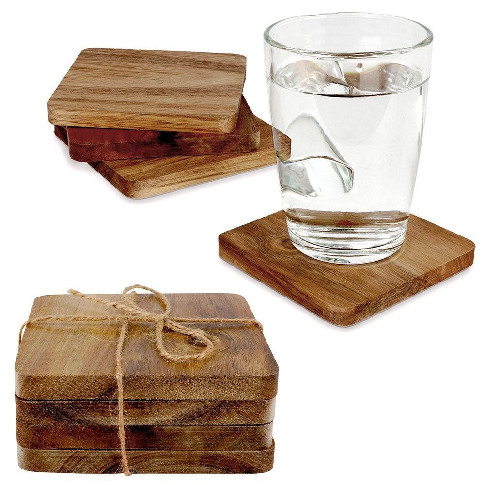 Set of 4 coasters for hot dishes - natural wood