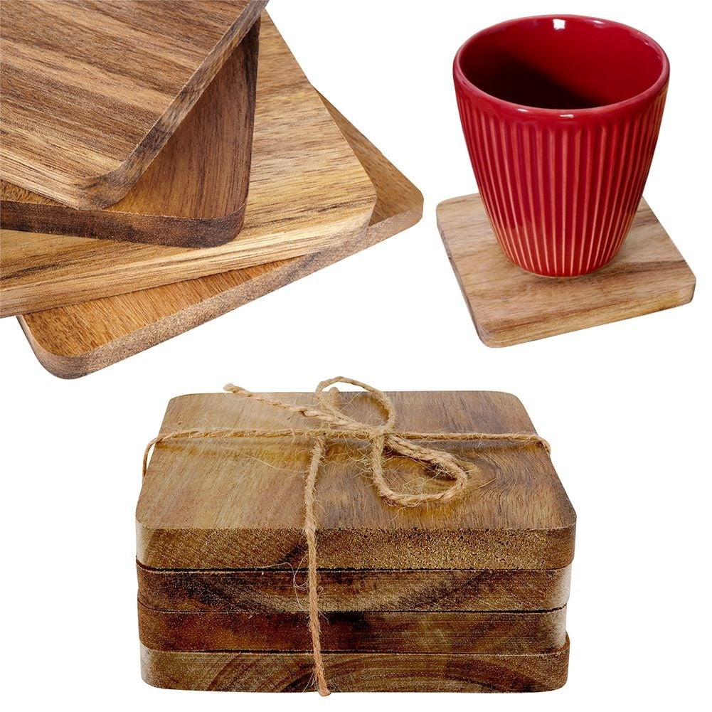 Set of 4 coasters for hot dishes - natural wood
