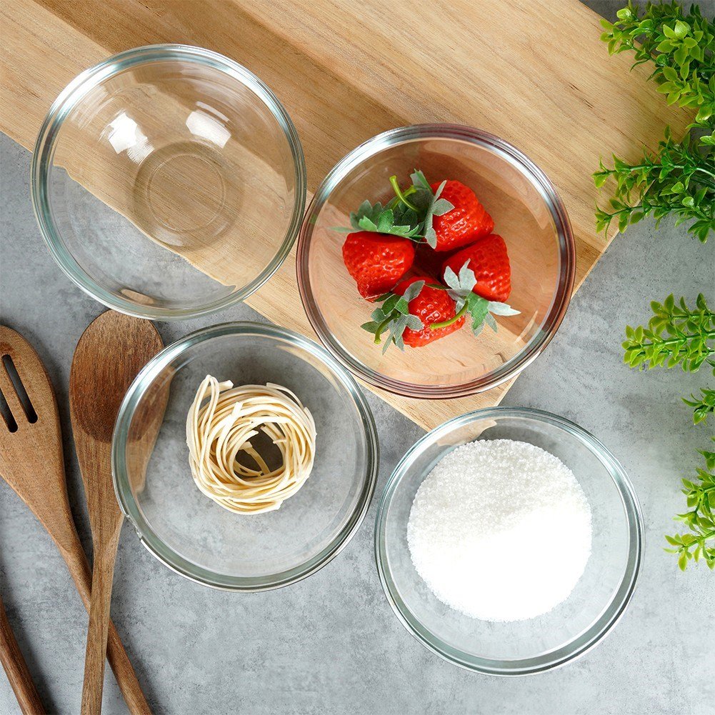 Set of 4 glass whisks for salad, snacks, dessert
