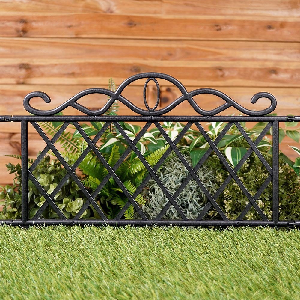 Set of 5 black garden fences in high quality plastic