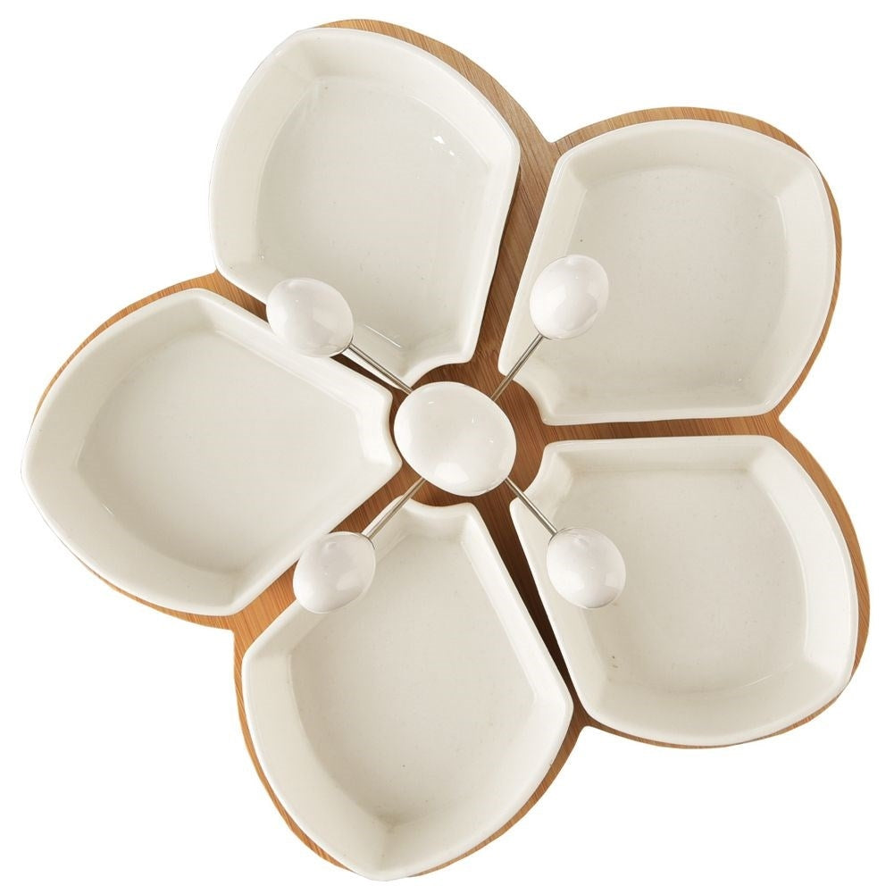 Set of 5 porcelain bowls on bamboo tray with 4 skewers