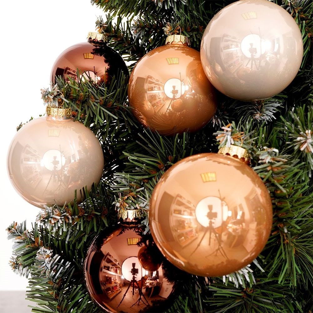 Set of 8 elegant amber Christmas tree balls