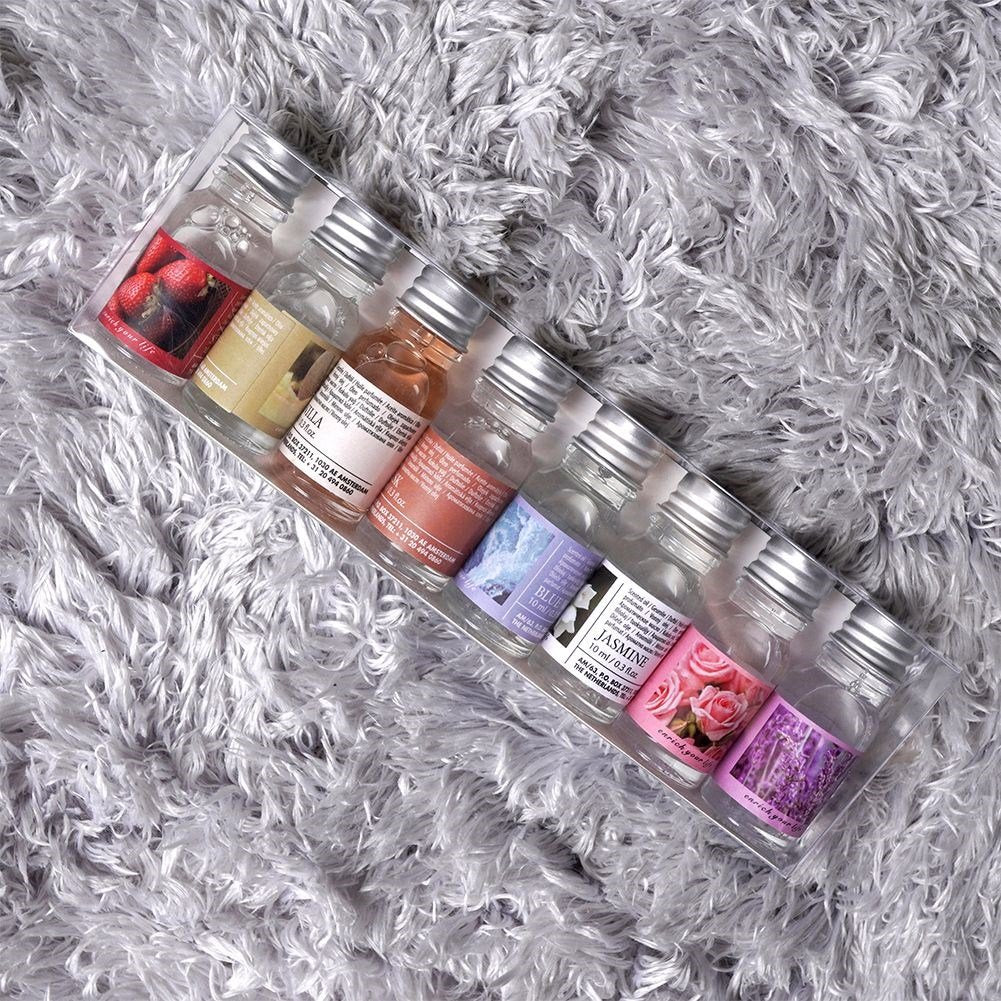 Set of 8 essential oils for aroma lamps, saunas and baths