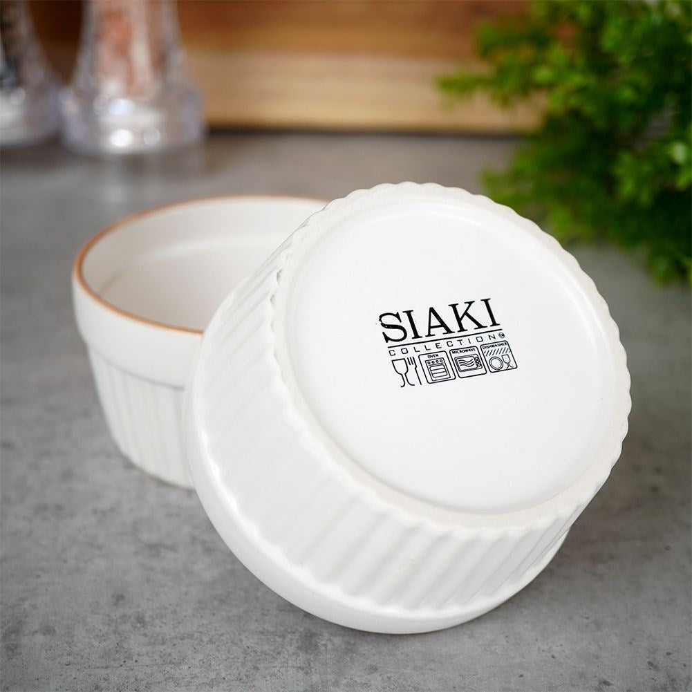 Set of Small Baking Pans for Sweet and Savory Delicacies