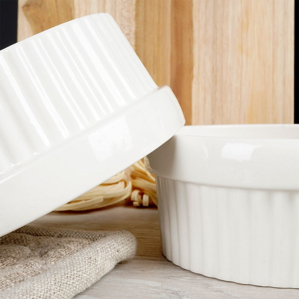 Set of Two Baking Dishes in White Ceramic for All Delicacies