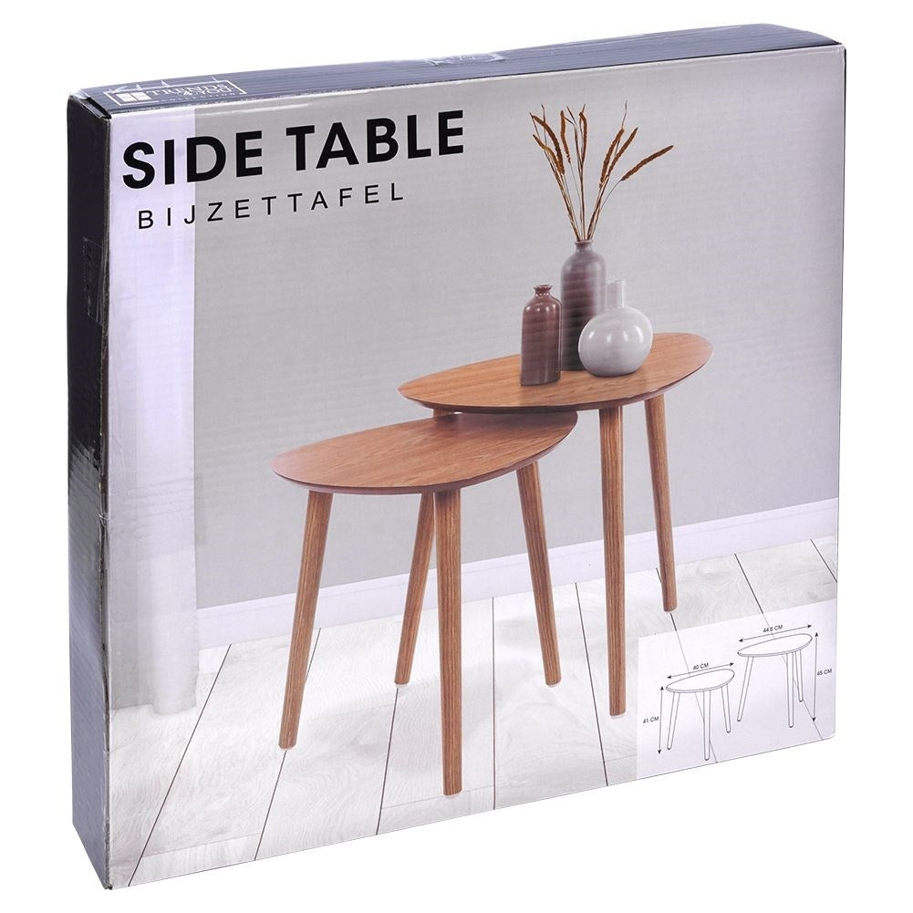 Set of two stable coffee tables/flower tables of high quality