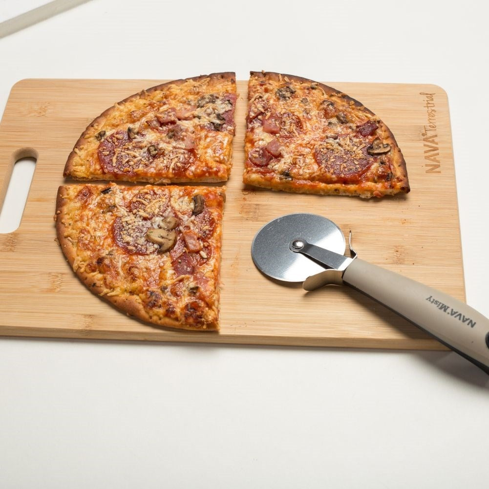 Sharp Pizza Cutter for All Pizzas - Thin/Thick Dough