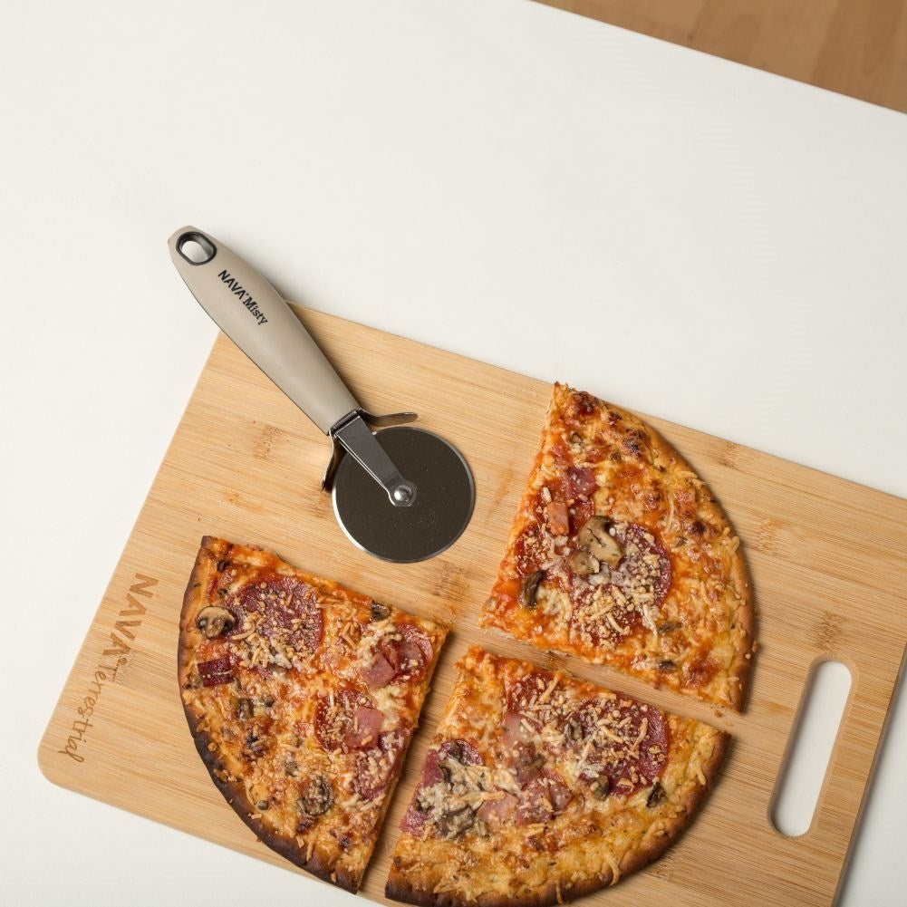 Sharp Pizza Cutter for All Pizzas - Thin/Thick Dough