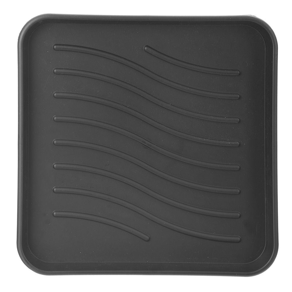 Shoe covers in black plastic - Keep the floors clean in the rain