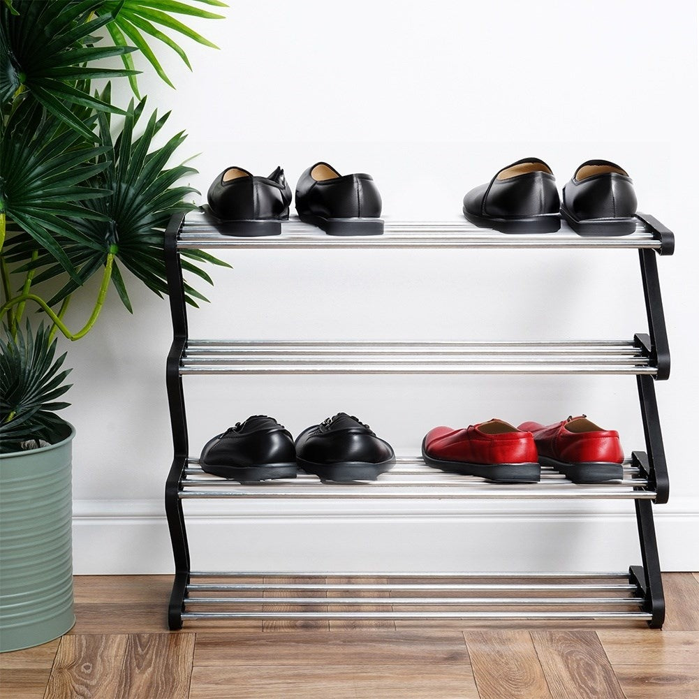 Shoe shelf with 4 levels for optimal shoe storage