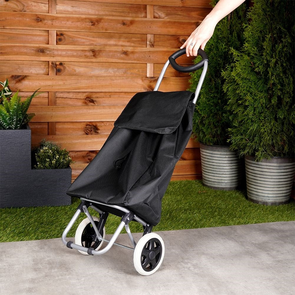 Shopping bag with wheels, large capacity, easy to use