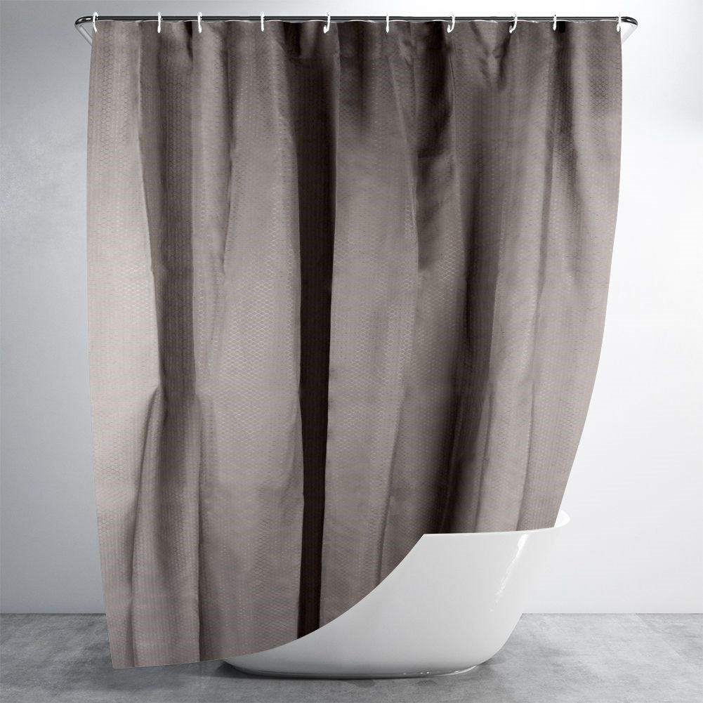 Shower curtain: Durable protection for a dry bathroom