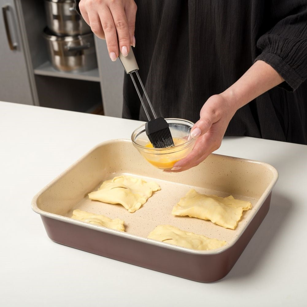 Silicone Brush: Perfect for Meat, Fish, Baked Goods & Dishwasher Safe