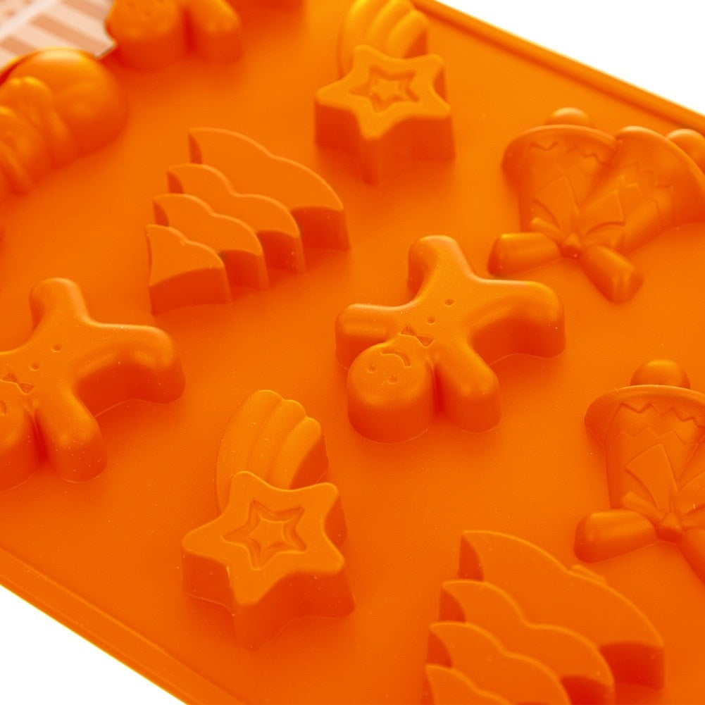 Silicone Mold for Christmas Baking: Gingerbread Men, Snowmen & More