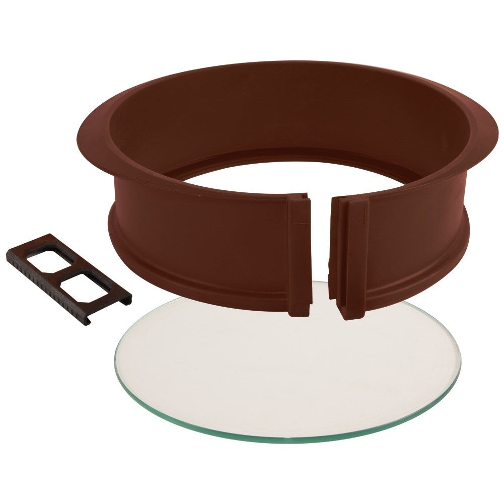 Silicone baking dish with glass bottom for easy serving