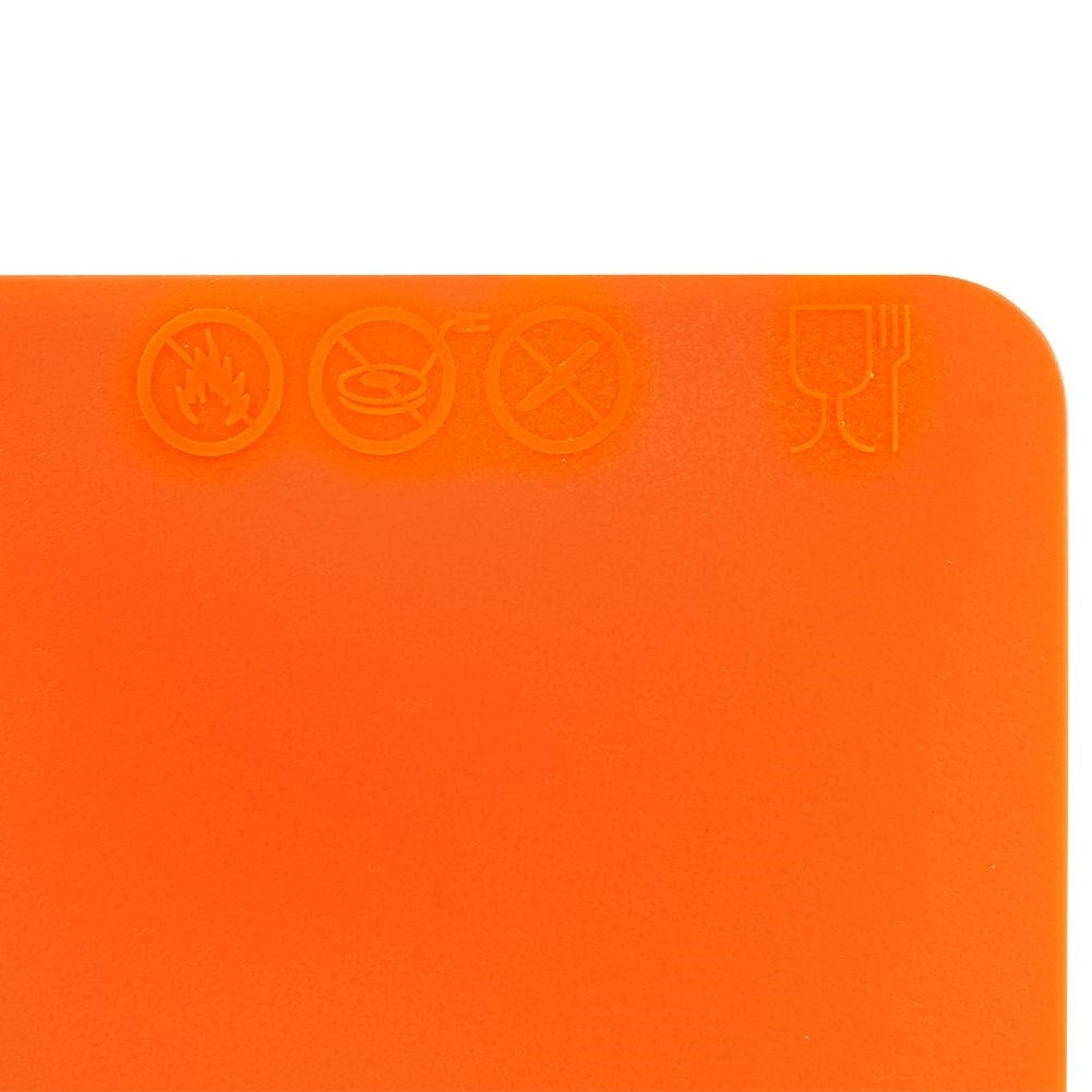 Silicone baking mat: Minimal flour use, easy storage