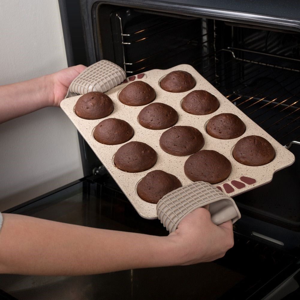 Silicone glove: Protect yourself from hot kitchen utensils
