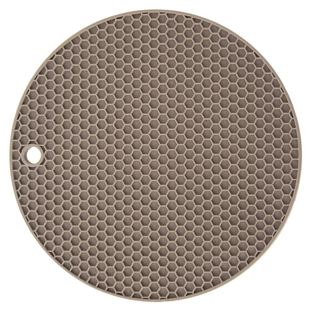 Silicone mat: Protection for hot pots and kitchen counters