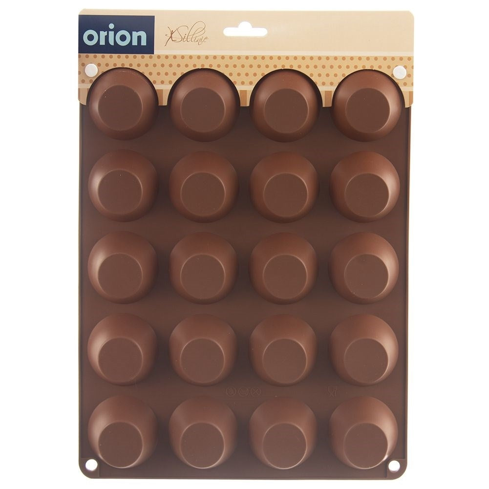 Silicone mold: Bake 20 Muffins Easily and Smudge-free