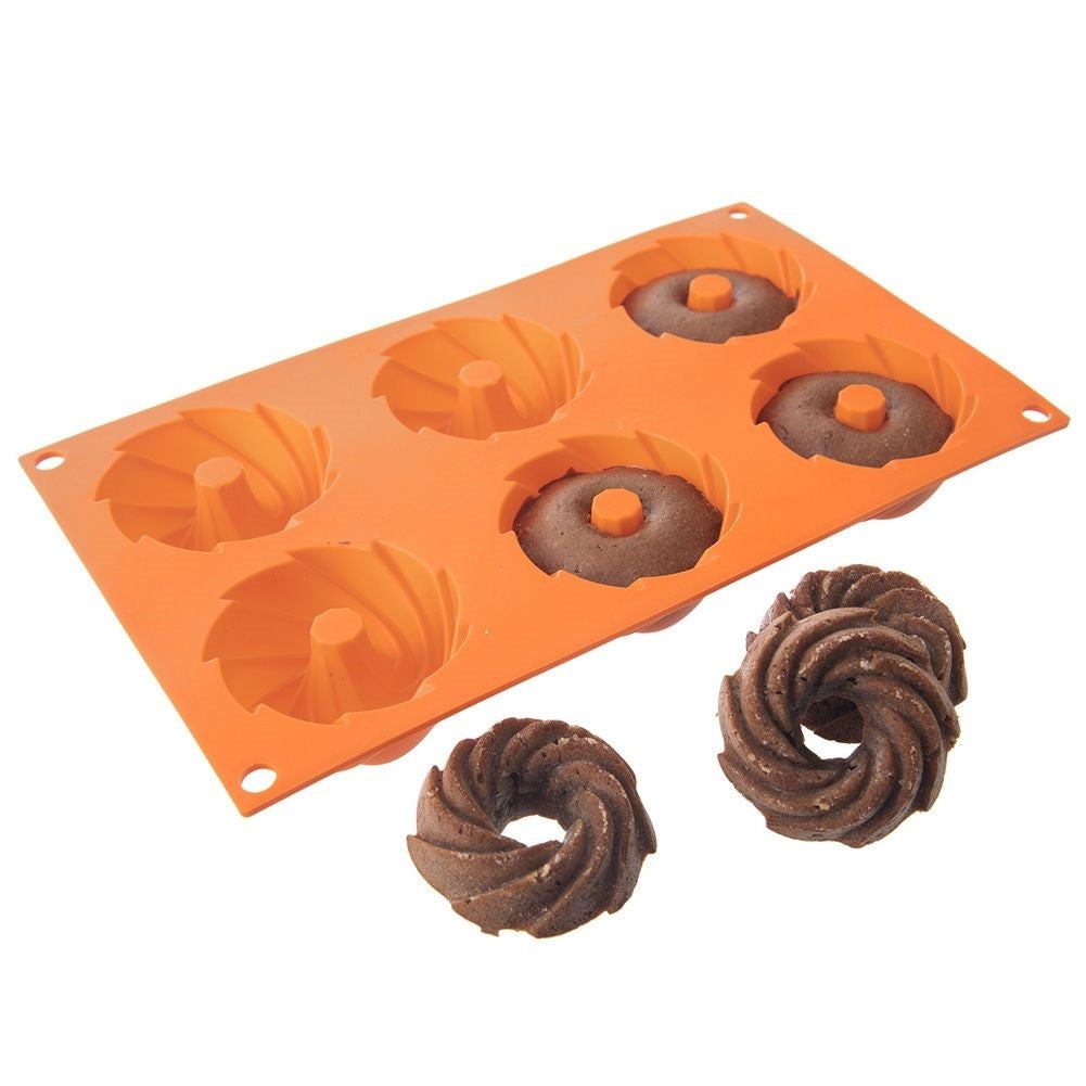 Silicone mold: Flexible, durable for muffin baking