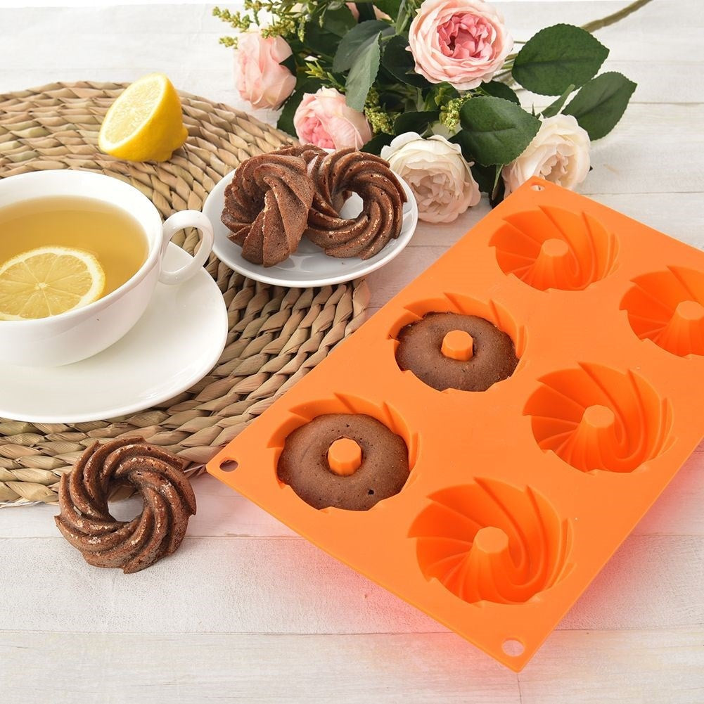 Silicone mold: Flexible, durable for muffin baking