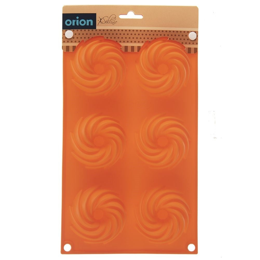 Silicone mold: Flexible, durable for muffin baking