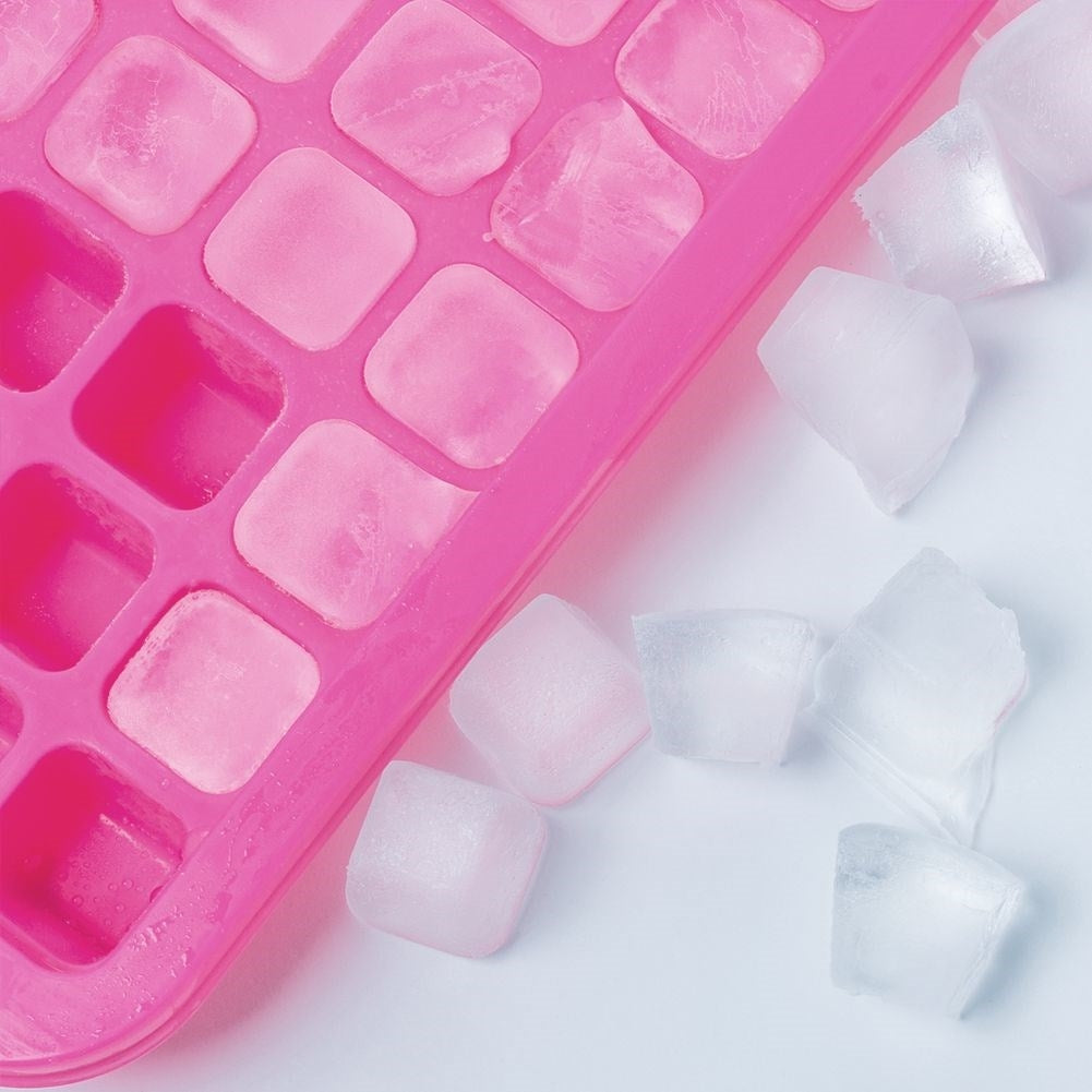 Silicone mold for 160 small ice cubes - water or juice