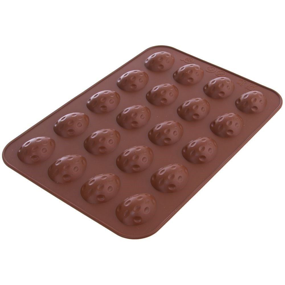 Silicone mold for brittle nuts - Light, flexible, durable